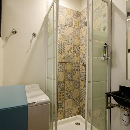 Lägenhet Studette Au Coeur De La Ville, Wifi, Ac Ajaccio (Corsica)