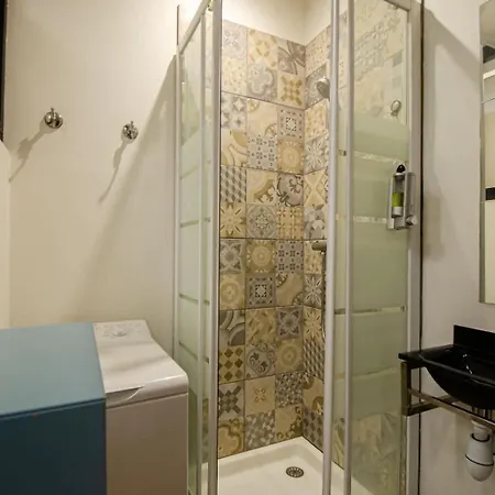 Studette Au Coeur De La Ville, Wifi, Ac Lägenhet